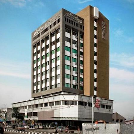 Pine Tree Hotel Batu Pahat Εξωτερικό φωτογραφία