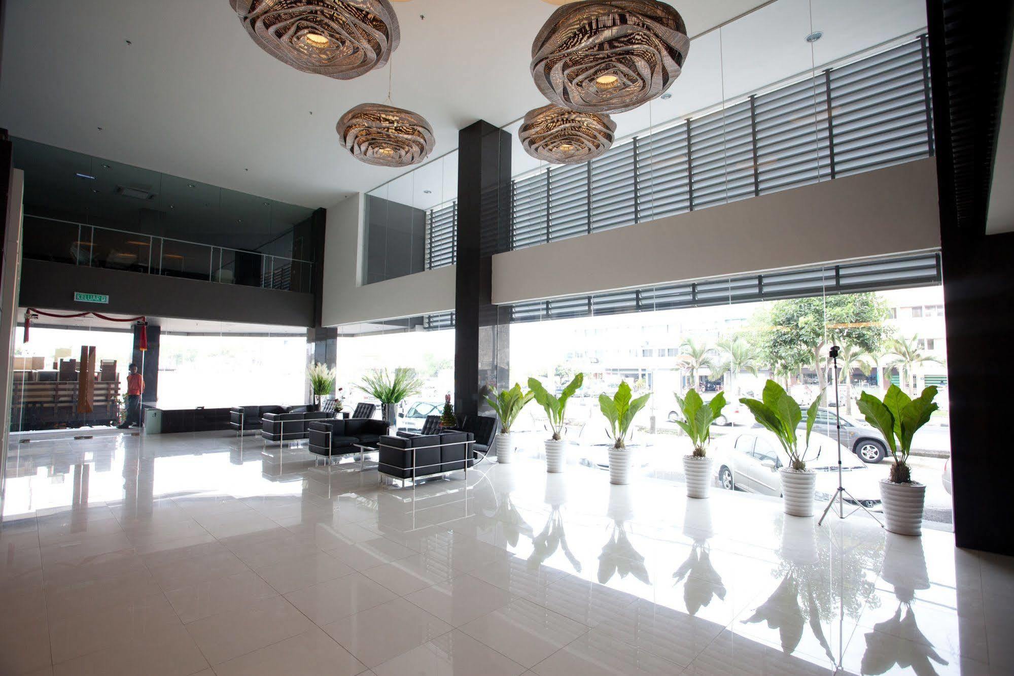 Pine Tree Hotel Batu Pahat Εξωτερικό φωτογραφία